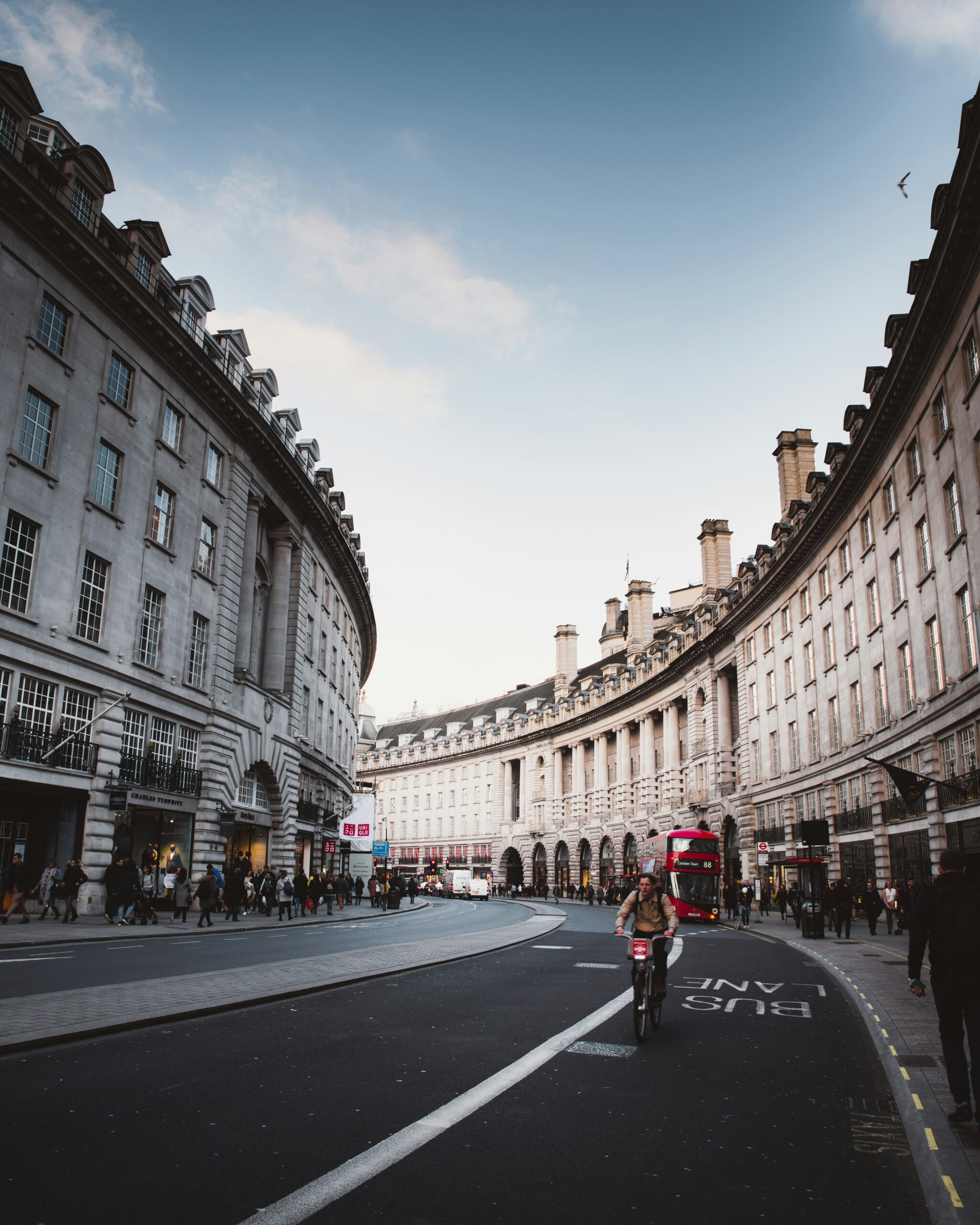 The Importance of Visible Security for Luxury Brands in Central London